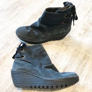 |•Fly London•| Suede Ankle Wedges